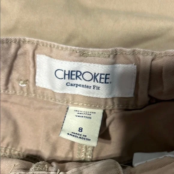 Boys size 8 Tan Cargo Shorts Trio children’s place and Cherokee - Picture 3 of 8